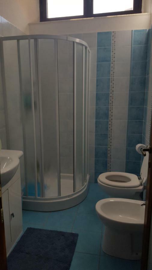 Su Carreri Bed and Breakfast Armungia Buitenkant foto